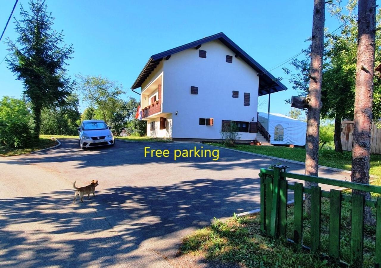 Green Eden Gornji Zvecaj Экстерьер фото